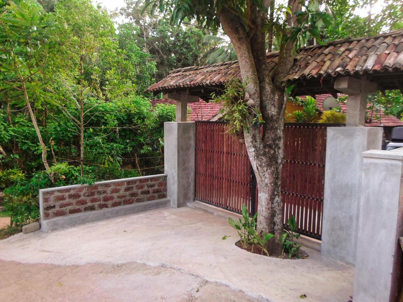 Heritage Villa Hikkaduwa Esterno foto