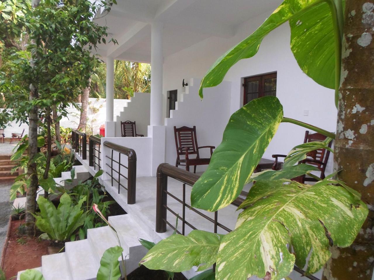 Heritage Villa Hikkaduwa Esterno foto